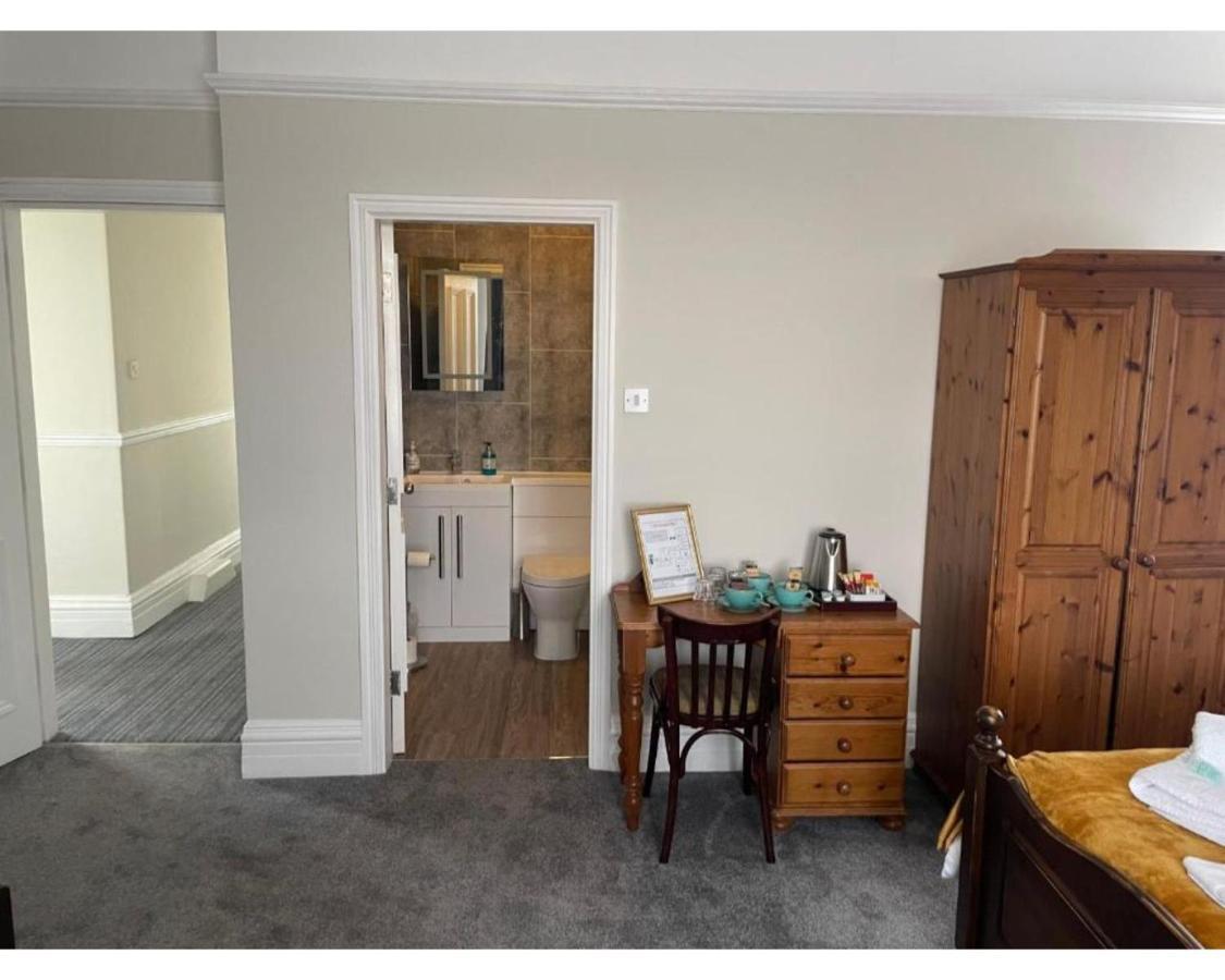 The Red Lion Hotel Chester-le-Street Bagian luar foto